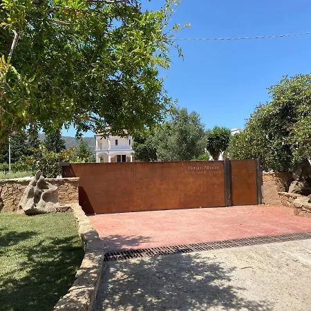 Borgo Albador Guest house