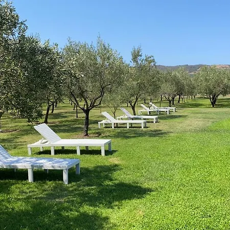 Pensjonat Borgo Albador Posada (Sardinia)