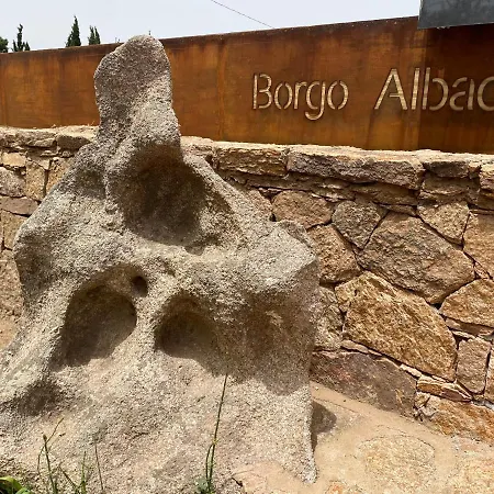 Borgo Albador