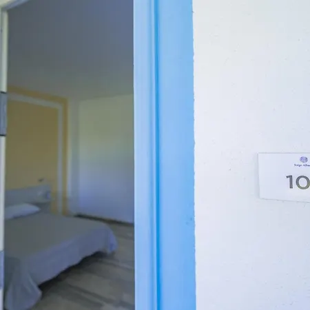 Hotel Borgo Albador