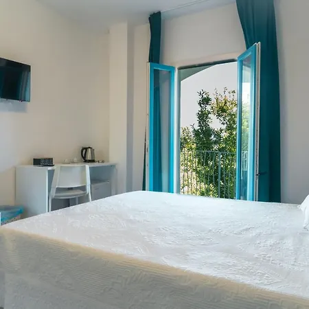 Pensjonat Hotel Borgo Albador 4*