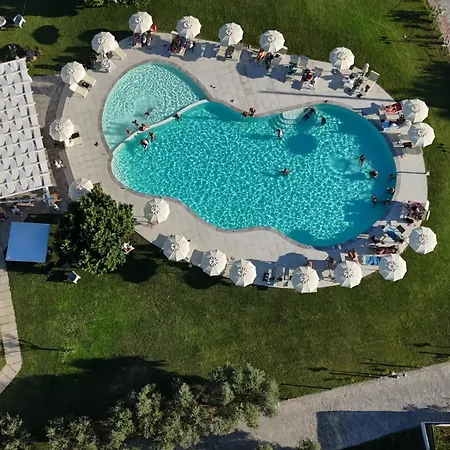 Konukevi Borgo Albador Posada (Sardinia)