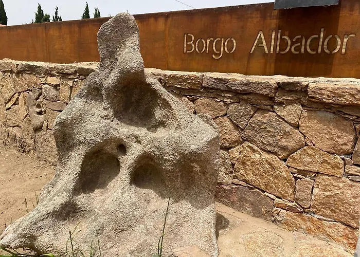 Borgo Albador