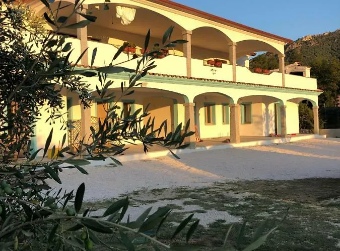 Borgo Albador